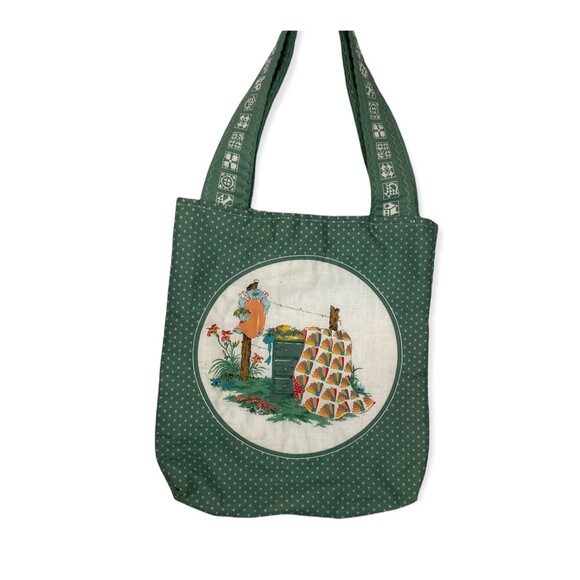 American Vintage Handbags - Vintage quilt Green cottonagecore Tote Bag retro